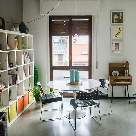 Lorenteggio Business Apartment Милано Екстериор снимка
