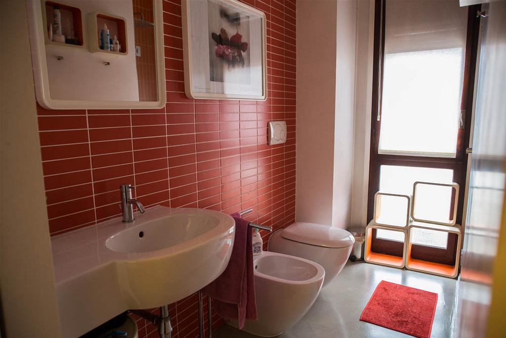 Lorenteggio Business Apartment Милано Екстериор снимка