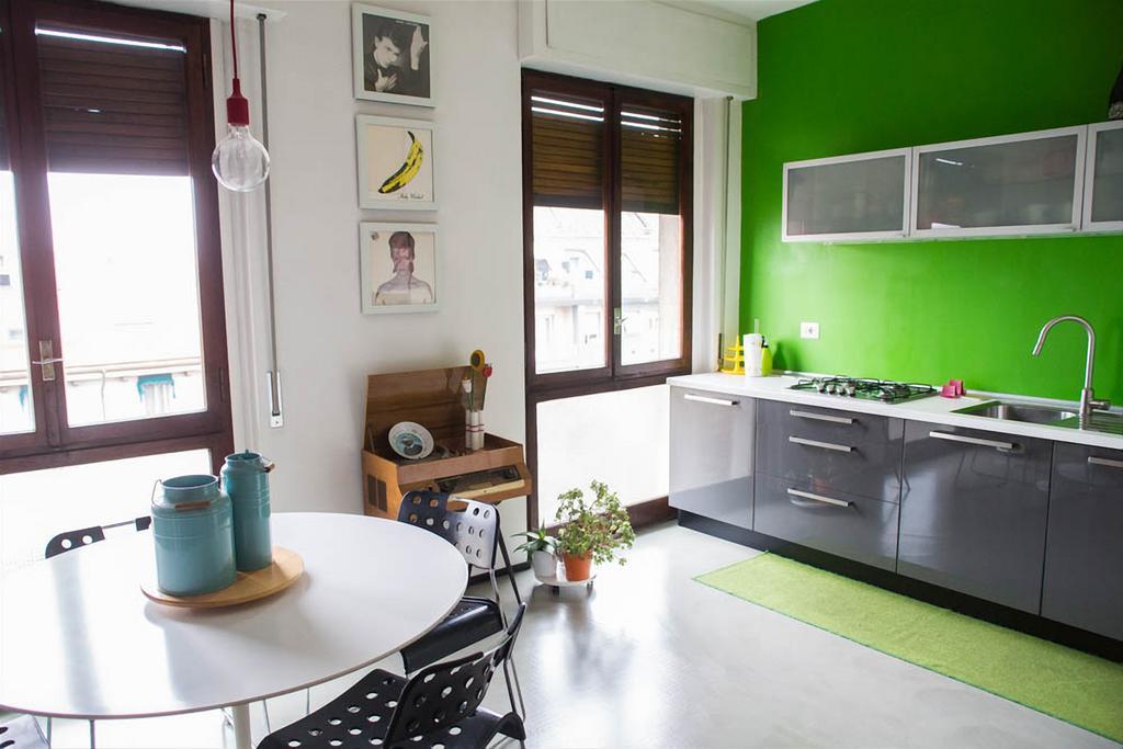 Lorenteggio Business Apartment Милано Екстериор снимка