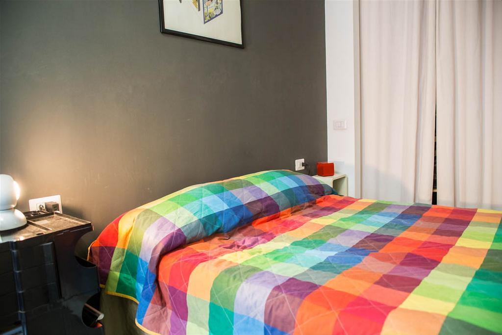 Lorenteggio Business Apartment Милано Екстериор снимка